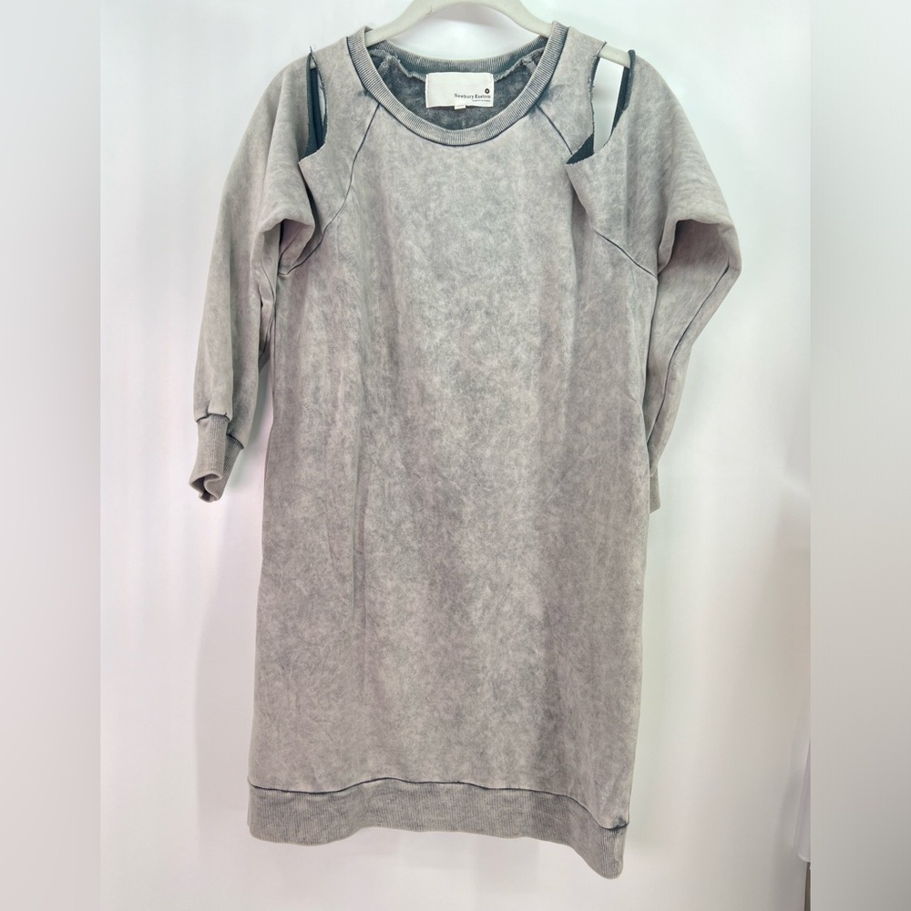 Newbury Kustom Cold Shoulder Long Sleeve Sweatshirt Dress Distressed Gray Medium - Picture 5 of 12